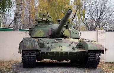 Нацгвардия получила танки, которые готовили для операции в Конго