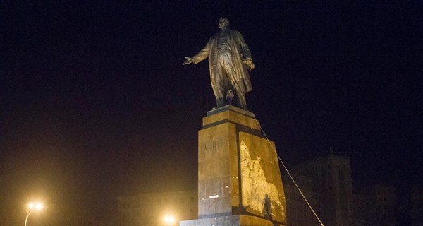 Харьковчанин, возмущенный сносом Ленина, открыл стрельбу