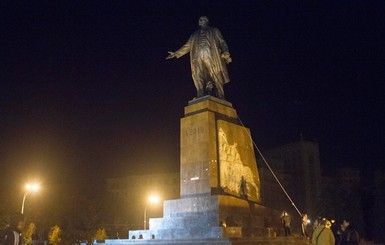 Харьковчанин, возмущенный сносом Ленина, открыл стрельбу