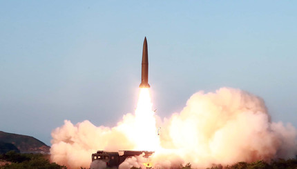 КНДР запустила 2 ракеты