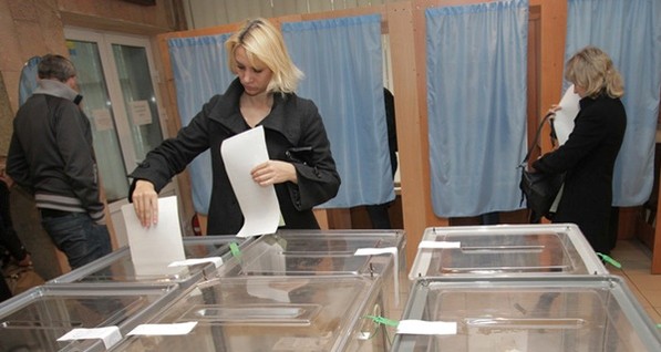 Украина не пригласила наблюдателей из ЦИК России на выборы в Раду