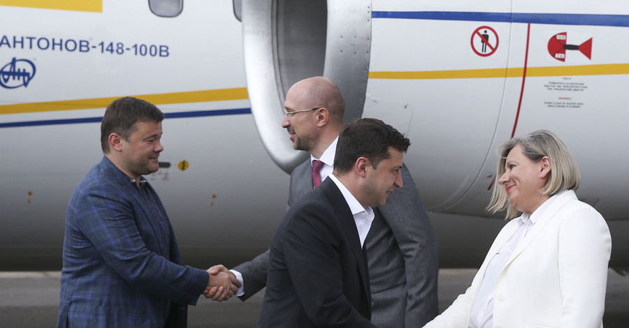 Богдан с Зеленским прилетели в Ивано-Франковск