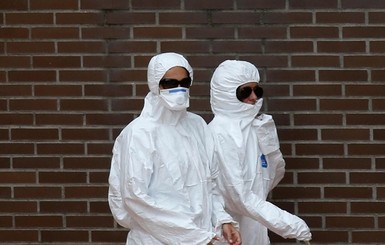 В США погибший от Эболы заразил медработника