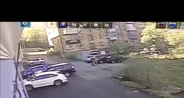 Видео с девушкой и Лексусом за пару дней взорвало Интернет