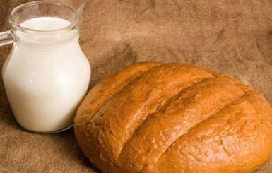 Социальные цены останутся только на хлеб и молоко
