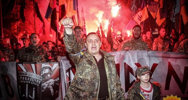 Факельное шествие в честь УПА: уныло в Одессе и страшно в Киеве  