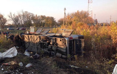 В жуткой аварии под Харьковом удалось выжить детям