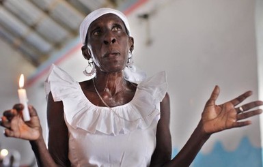 Народная целительница из Гвинеи заразила Эболой 365 человек