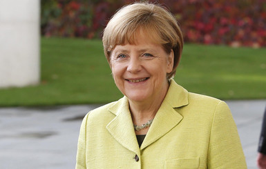 Меркель готова к диалогу с Россией, но считает санкции необходимыми