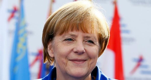 Меркель раскритиковала реализацию мирного плана в Украине