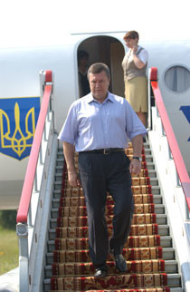 Виктор Янукович опять лечится, но уже в Сибири 