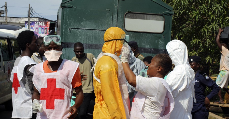 ВОЗ назвала 14 стран, которым нужно готовиться к возможной вспышке Эбола