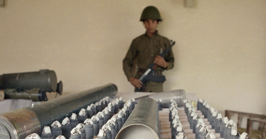 Почему в мире запрещены кассетные бомбы и применяли ли их в зоне АТО