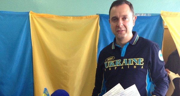 Олимпийский чемпион по фехтованию проголосовал в Киеве