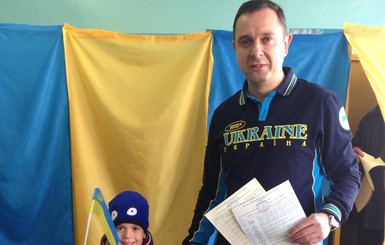 Олимпийский чемпион по фехтованию проголосовал в Киеве