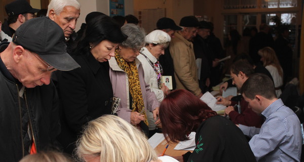 Во Львовской области голосование останавливали на два часа