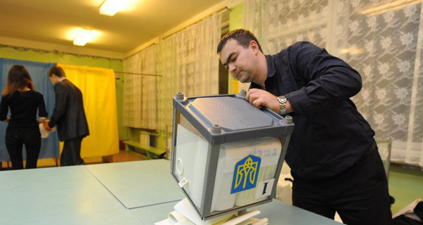 Украинцы завершили голосование за рубежом