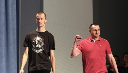 Олег Сенцов и Александр Кольченко дали первую пресс-конференции после освобождения