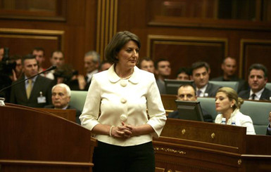 В Косово предложили провести повторные парламентские выборы