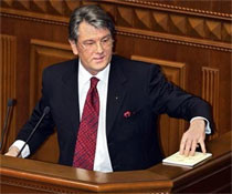 В письме королю Таиланда Ющенко вступился за приговоренную к смерти харьковчанку 