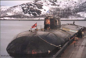 В России и Украине почтили экипаж затонувшей подлодки «Курск» 