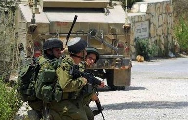 Израиль закрыл границы с Сектором Газа