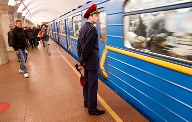 В Киеве из-за футбола продлят работу метро