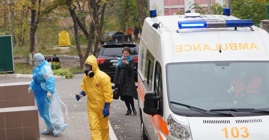Минздрав: риск проникновения Эболы в Украину очень высокий