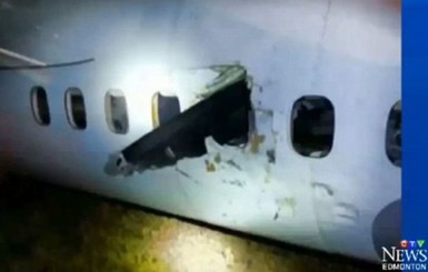 В Канаде пассажир самолета чудом выжила после удара пропеллером в голову