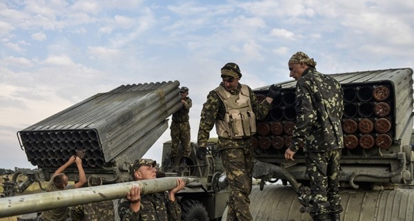 В СНБО заявили об артиллеристской атаке на опорный пункт военных на Донетчине