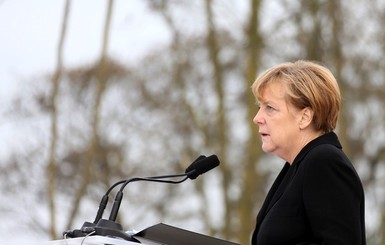 Меркель: новые санкции ЕС коснутся отдельных россиян 