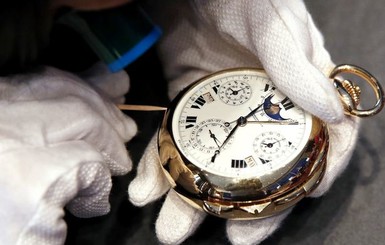 В Лондоне умер владелец самых дорогих в мире часов с проклятием