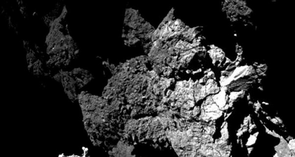 На комете Чурюмова-Герасименко зонд обнаружил органику