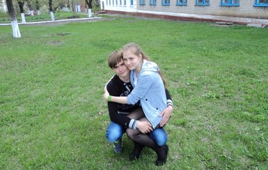 В Луганской области на остановке расстреляли влюбленную пару