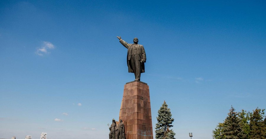В Запорожье решили Ленина и Дзержинского оставить в покое до 2015 года