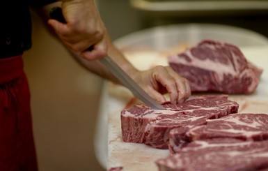 Украина запретила ввоз мяса из Великобритании, Нидерландов и Германии