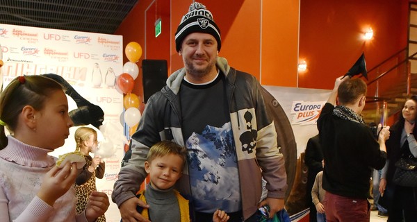 Украинские VIPы познакомили детей с 