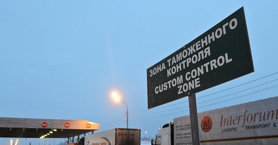 СМИ: На российской границе перестали принимать грузы из Литвы