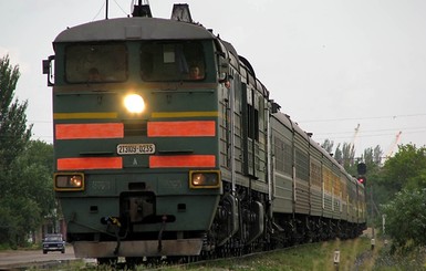 В Днепропетровске пенсионерка попала под поезд