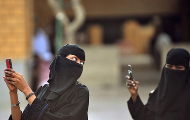 В Саудовской Аравии женщин не пускают в 