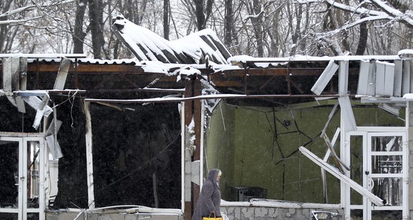 Донецк встретил зиму под обстрелом