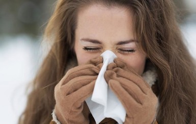 Капли в нос: ударим по насморку эфирными маслами и домашним кремом