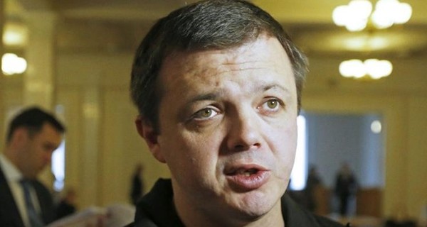 Семенченко заявил, что возглавит комитет Нацбезопасности вместе с Ярошем