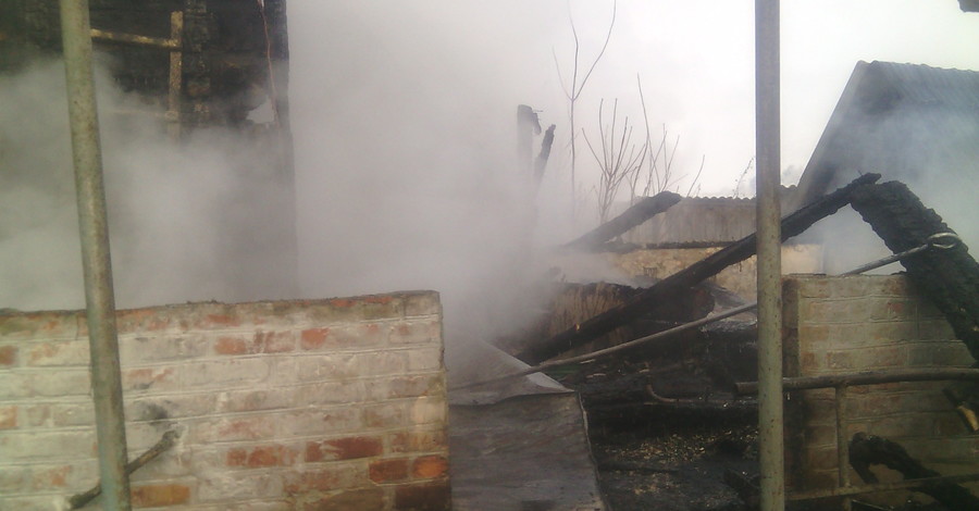 В Сумской области киевлянин сжег в доме 11-летнего мальчика