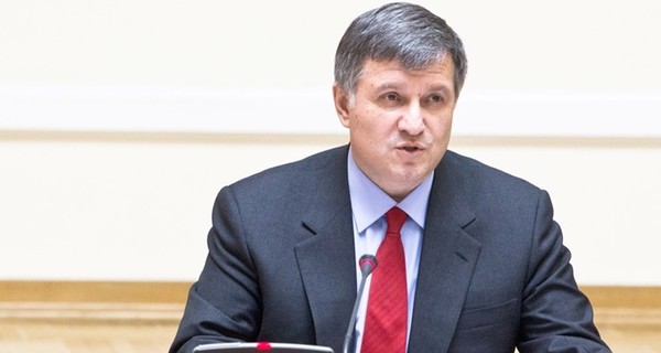 Аваков заявил, что никакого захвата мэрии в Запорожье не планировали