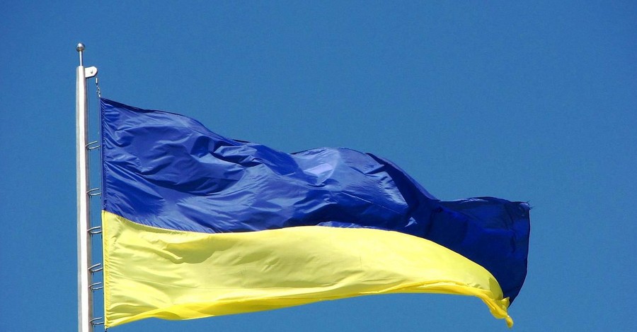 Участник АТО ворвался в мэрию Северодонецка, требуя вывесить флаг Украины