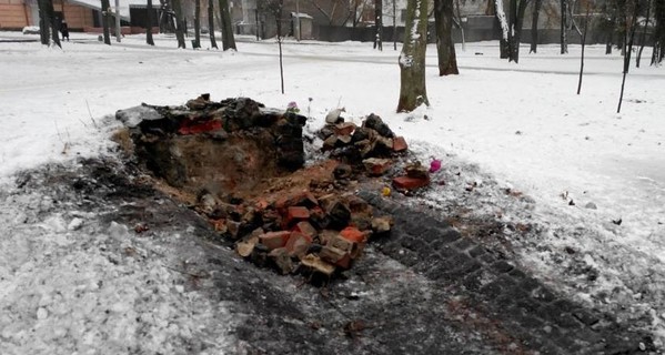 В Харькове взорвали пустое место от памятника УПА