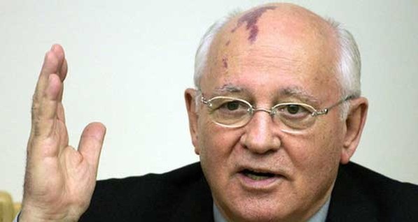 Горбачев призвал Россию и США 