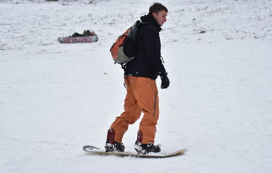 Высота снежного покрова на горнолыжных курортах Украины