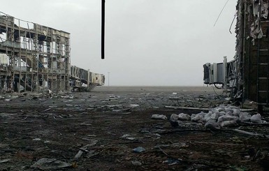 Миссия ОБСЕ сообщила о разрухе в аэропорту Донецка